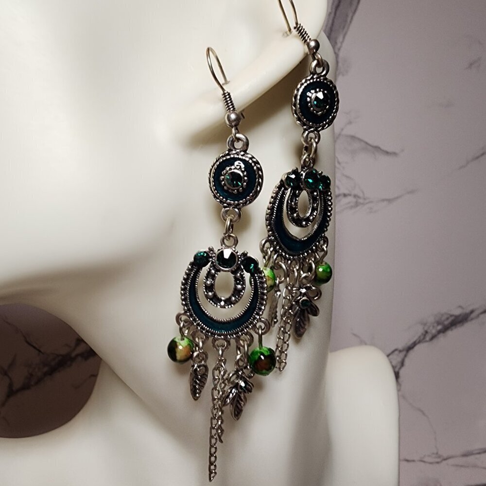 Fashion Green Rhinestone Long Dangle Earrings - Picture 3 of 6
